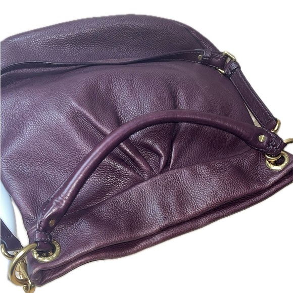 Marc by Marc Jacobs Classic Q Hillier Burgundy Leather Hobo Shoulder Bag - Picture 13 of 16